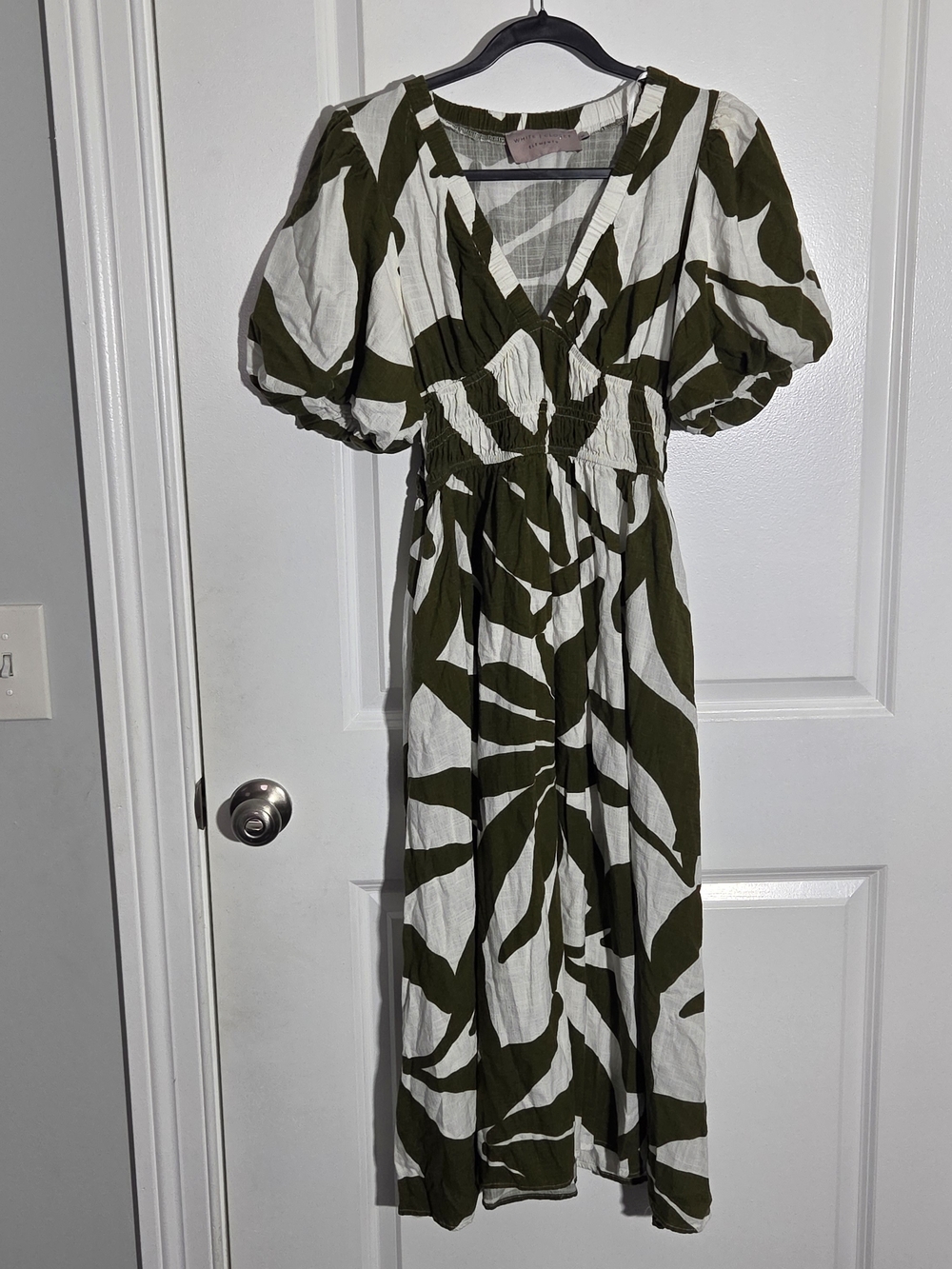 NWOT White Closet Women’s Olive Green & White Print Linen Blend Midi Dress M